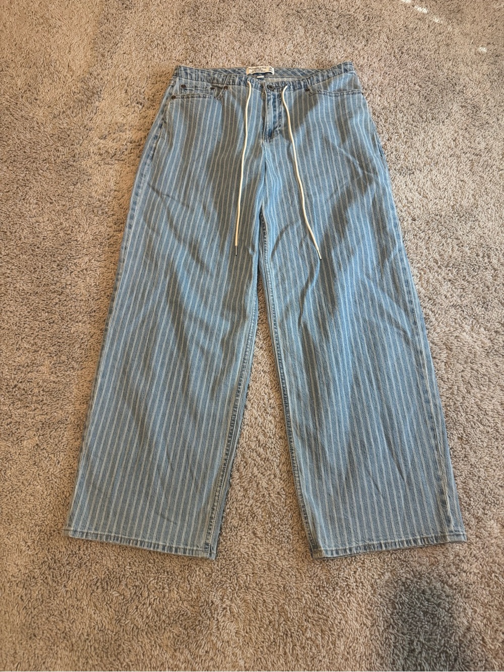 Abercrombie Curve Love Low Rise Ultra Loose Linen Blend Jean